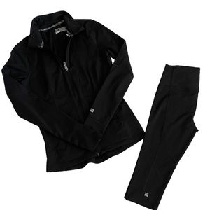 VICTORIA SECRET KNOCKOUT BY VICTORIA SECRET JACKET AND CROPPED ACTIVE PANTS XS/S